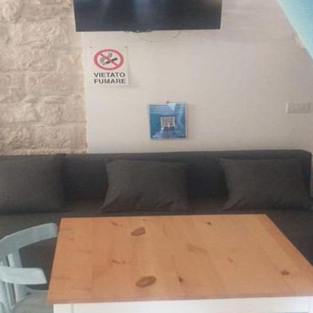 Suite Da Nonno Luigi 100 Metri Dal Mare 焦维纳佐 外观 照片
