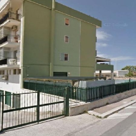 Suite Da Nonno Luigi 100 Metri Dal Mare 焦维纳佐 外观 照片