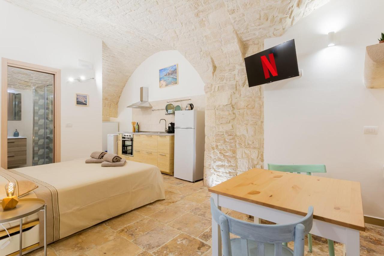 Suite Da Nonno Luigi 100 Metri Dal Mare 焦维纳佐 外观 照片